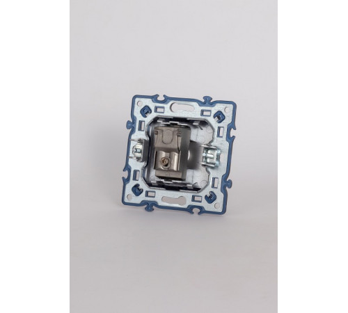 ТВ-розетка проходная без рамки Elbi Eleсtriс Moda Vox 611-041032-272