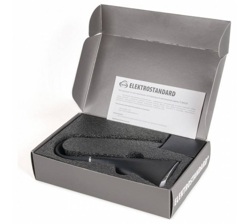 Настольная лампа офисная Elektrostandard ELARA a037526