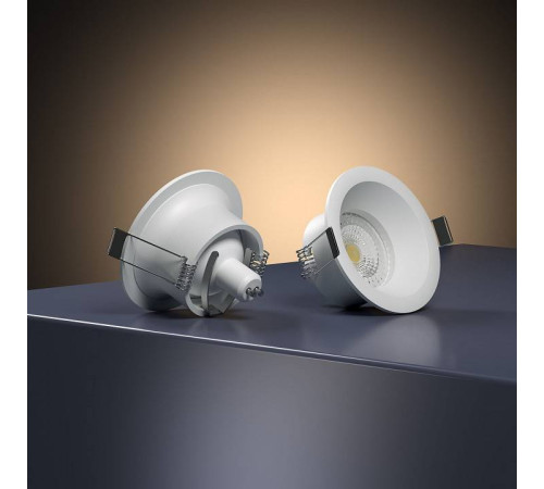 Встраиваемый светильник Elektrostandard Andi a070144