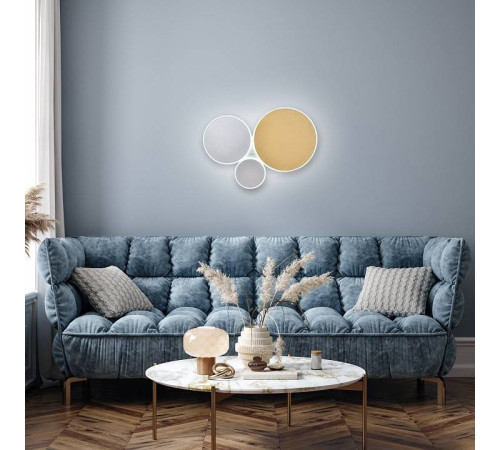 Накладной светильник Escada Pandora 10305/3LED