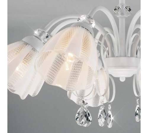 Люстра на штанге Eurosvet Floranse 30155/8 белый