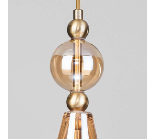 Подвесной светильник Eurosvet Ilario 50202/1 янтарный