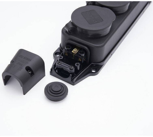 Розетка четверная с заземлением с крышкой Stekker Одри 39019