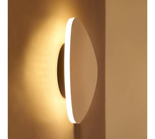 Накладной светильник Italline IT02-015 IT02-015 white