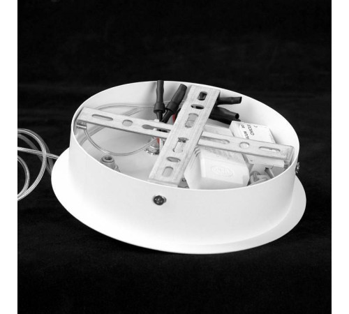 Подвесная люстра Lussole Gilbert LSP-7316