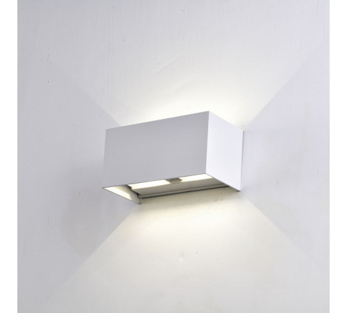 Накладной светильник Mantra Davos 7820