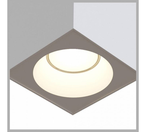 Накладной светильник Maytoni Zoom C030CL-01W