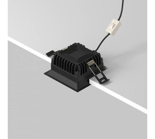 Встраиваемый светильник Maytoni Okno DL056-8W3-4-6K-B