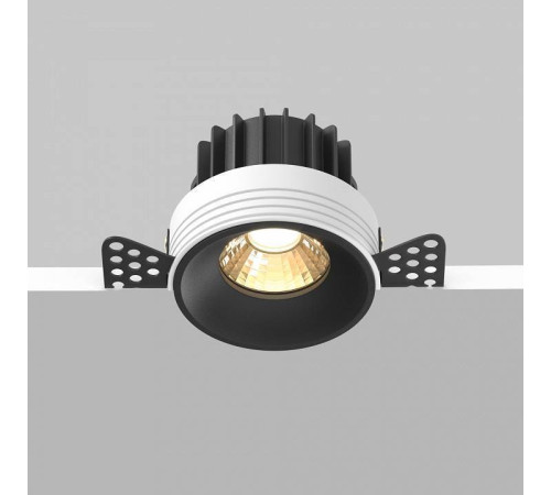 Встраиваемый светильник Maytoni Round DL058-12W2.7K-TRS-B