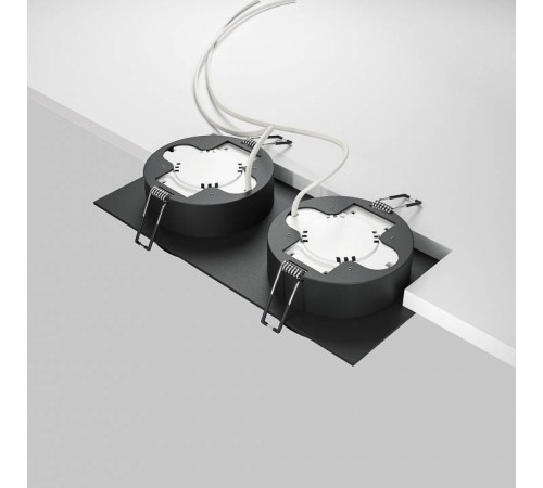 Встраиваемый светильник Maytoni Hoop DL086-02-GX53-SQ-B