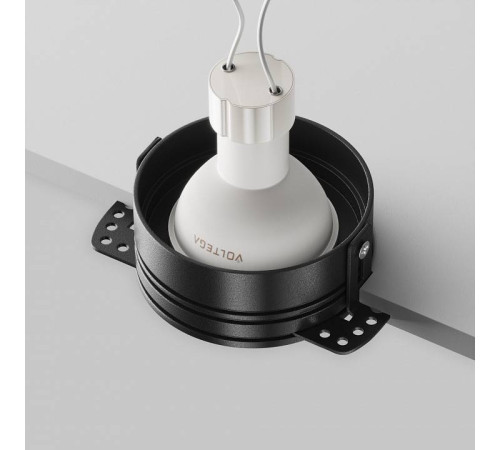 Встраиваемый светильник Maytoni Flint DL101-GU10-TRS-B