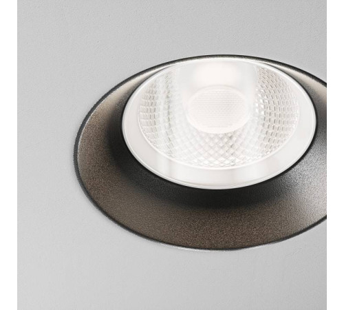 Встраиваемый светильник Maytoni Flint DL101-GU10-TRS-B