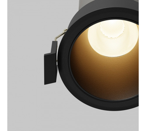 Встраиваемый светильник Maytoni DL116-10W-3K-B