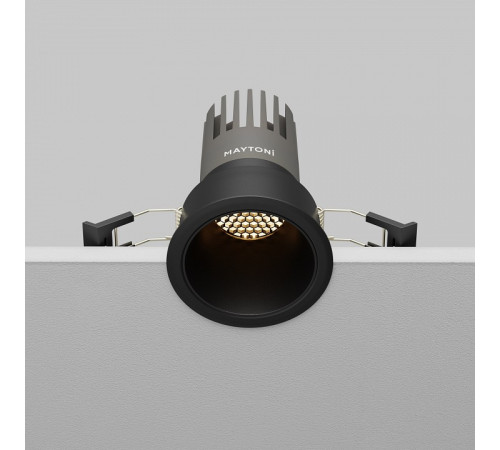 Встраиваемый светильник Maytoni DL116-10W-3K-B