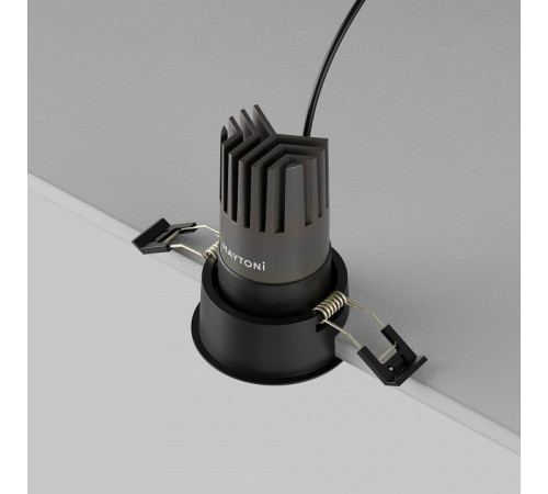 Встраиваемый светильник Maytoni DL116-10W-3K-B