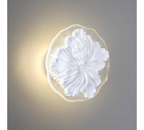 Накладной светильник Odeon Light Fiore 6614/8WL