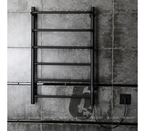 Полотенцесушитель водяной Тругор Пэк серия сп 19 80х50 см черный ВГП 00323541