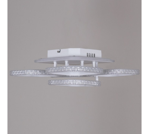 Потолочная люстра 06335-0.3-4+1A WH (RGB)