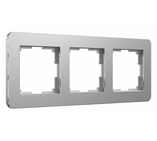 Рамка на 3 поста Werkel Platinum алюминий W0032606