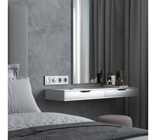 Рамка на 4 поста Werkel Baguette белый/серебро W0042850