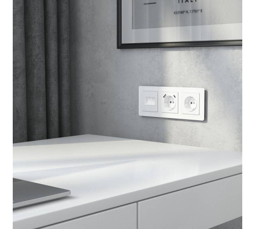 Накладка для розетки Ethernet RJ-45 Werkel Белый акрил W1191141