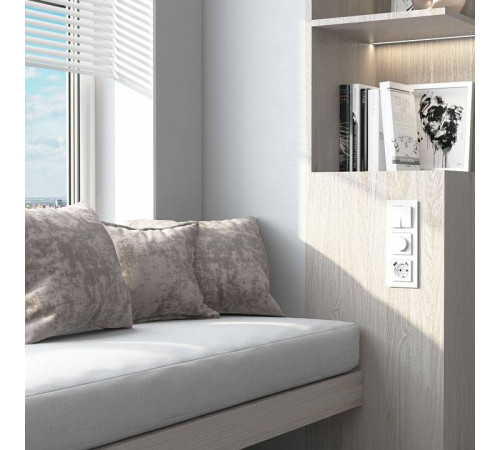 Рамка на 3 поста Werkel Senso белый soft-touch W0033101