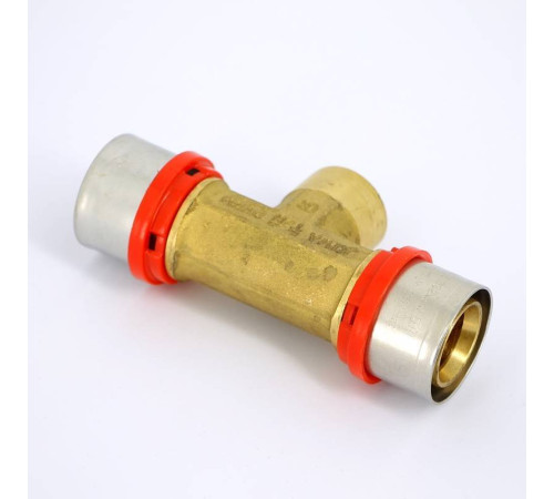 Тройник пресс Tiemme 32х1/2х32 1650142