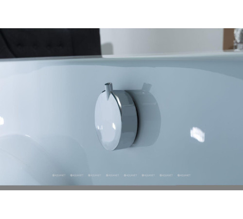 Акриловая ванна Aquanet Malta New 150x150 с каркасом и сливом-переливом 00205410