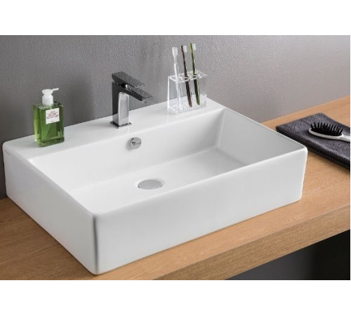 Раковина накладная/подвесная Artceram QUADRO 650х480 мм с отверстием под смеситель с переливом белый глянцевый QUL003 01 00