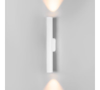 Настенный светодиодный светильник 40123/LED