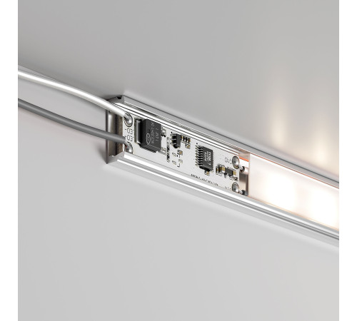 Выключатель с микроволновым датчиком движения12/24V 60/120W 95002/01