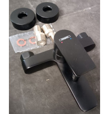 Смеситель для ванны Hansgrohe Rebris E черный матовый 72450670