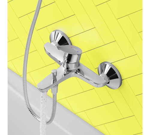 Смеситель для ванны и душа DORFF Norma D1010000