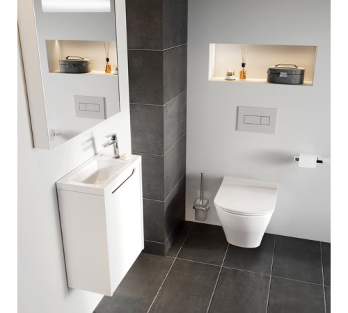 Унитаз подвесной безободковый RAVAK Classic RimOff белый X01671