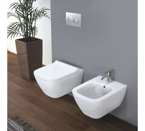 Унитаз подвесной Geberit Smyle Square Rimfree с сиденьем SoftClose 500.683.01.2