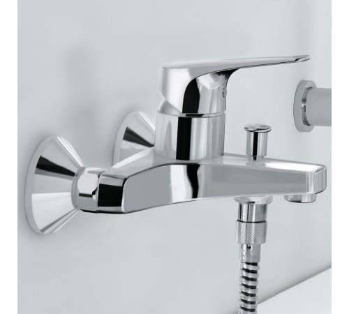 Смеситель для ванны GROHE BauFlow хром 23756000