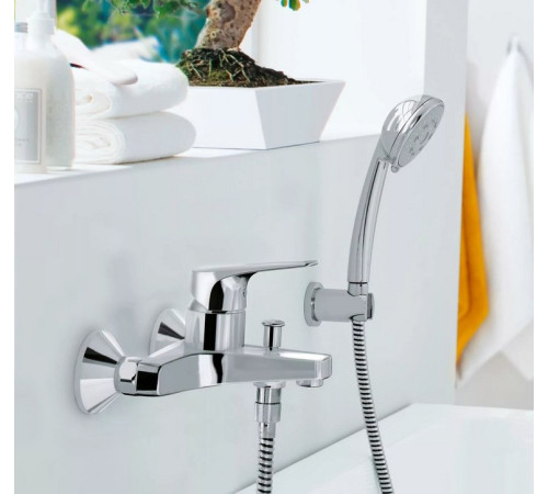 Смеситель для ванны GROHE BauFlow хром 23756000