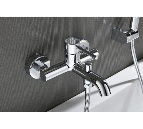 Смеситель для ванны Aquanet Европа с душевым набором 3jet хром AQ1349CR