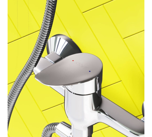 Смеситель для ванны и душа AM.PM Norma с душевым гарнитуром D1095000