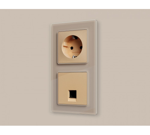 Розетка Ethernet RJ-45 и со шторками, без рамки Ambrella Volt ALFA MA612005