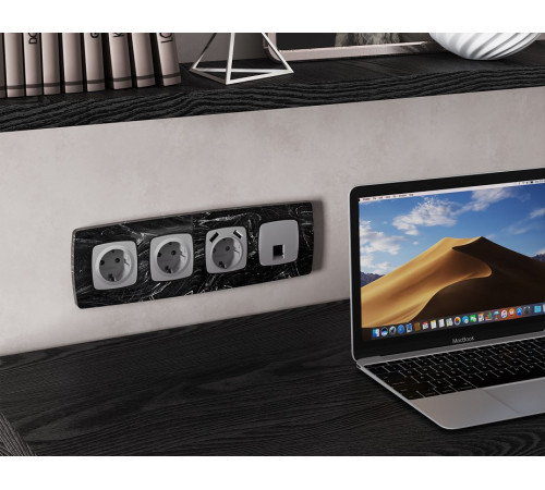 Розетка Ethernet RJ-45 и со шторками, без рамки Ambrella Volt OMEGA MO512005