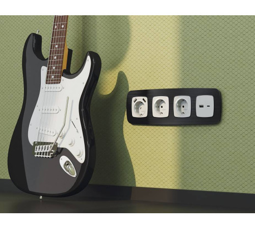 Рамка на 1 пост Ambrella Volt Radian Металл OF580501