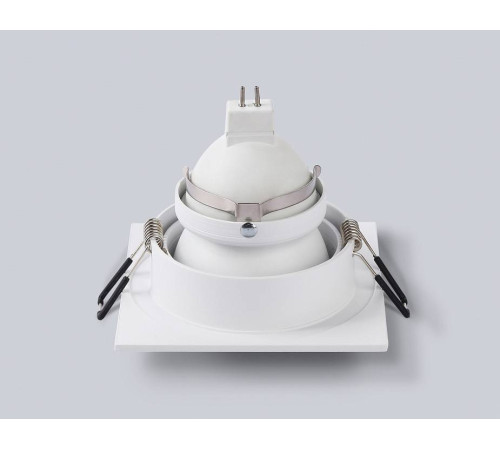 Встраиваемый светильник Ambrella Light TN TN102826