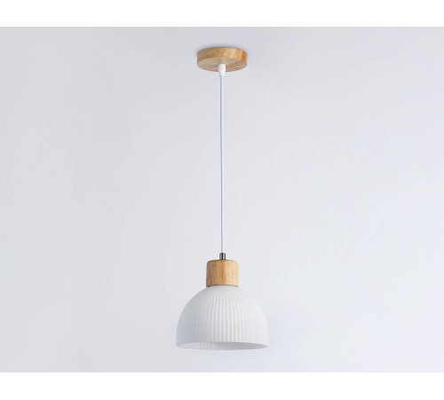 Подвесной светильник Ambrella Light TR TR83133