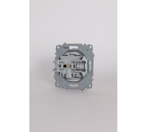 Розетка без заземления, без рамки Elbi Eleсtriс Zena Vega 609-015600-215