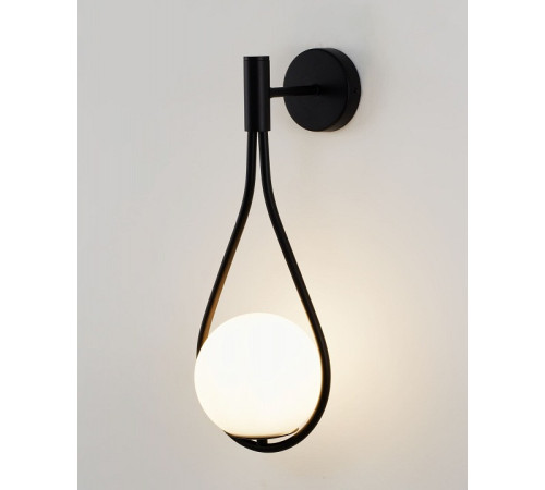 Бра Moderli Barocco V11574-1W