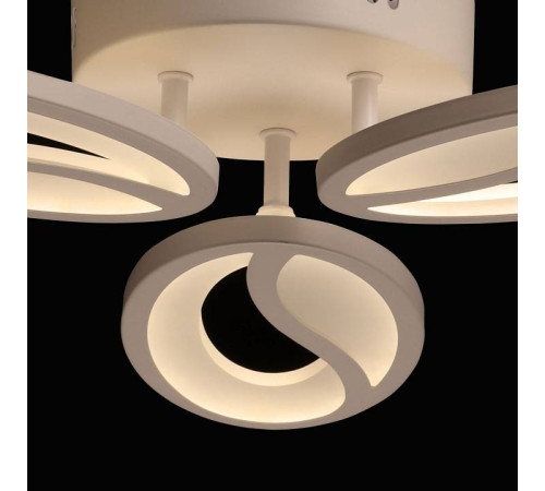 Потолочная люстра De City Мадлен 3xE14 424018003