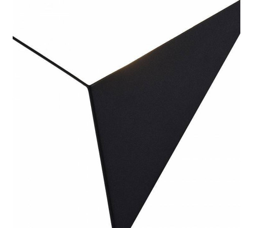 Накладной светильник Maytoni Trame C808WL-L3B