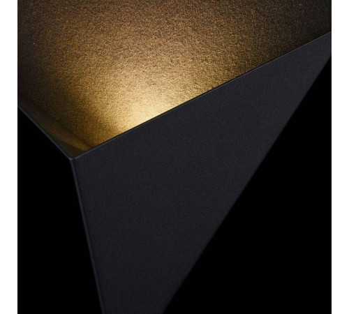 Накладной светильник Maytoni Trame C808WL-L3B