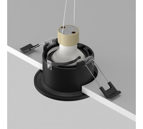 Встраиваемый светильник Maytoni Technical Slim DL027-GU10-B